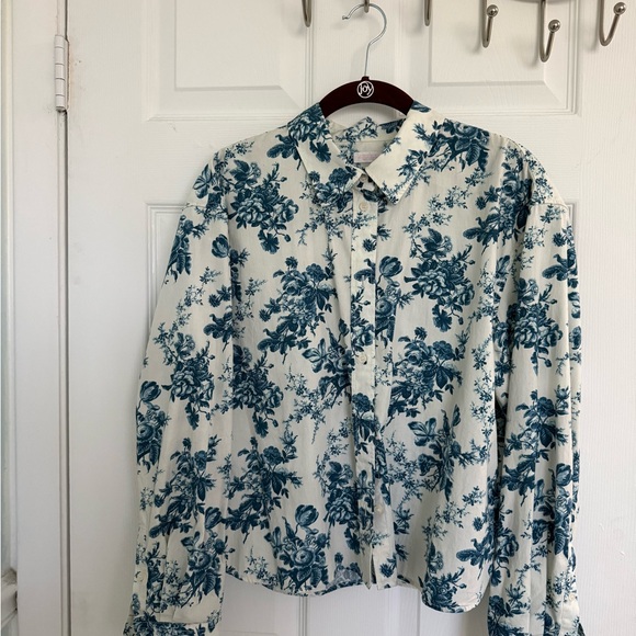 GAPxLoveShackFancy Organic Cotton Cropped Shirt in a blue white floral print M - Picture 6 of 14